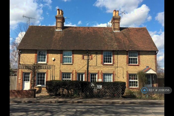 3 Bedroom Terraced House To Rent In Burgess Cottages, Leeds, Maidstone, ME17