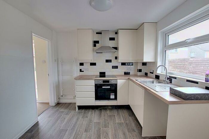 3 Bedroom Terraced House To Rent In Broadway, Frome, BA11