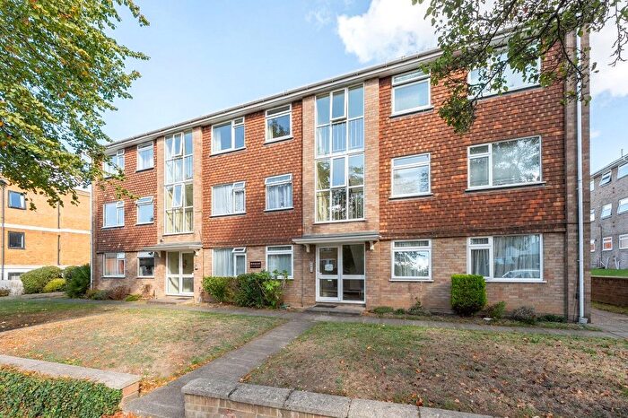 1 Bedroom Flat For Sale In St. James Road, Sutton, SM1