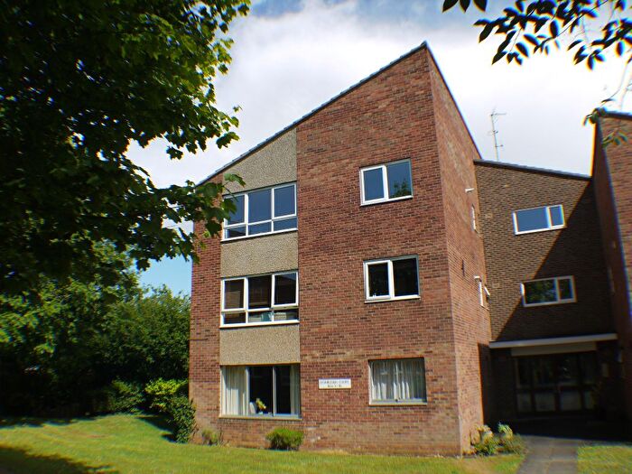 2 Bedroom Flat To Rent In Stoneleigh Court, Peterborough, PE3