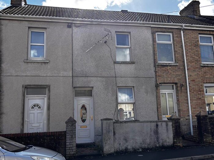 2 Bedroom Semi-Detached House For Sale In Station Road, Kidwelly, SA17