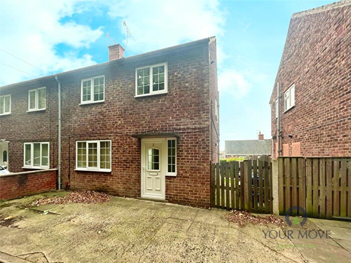 2 Bedroom Semi-Detached House To Rent In Hollygate, Worsbrough, Barnsley, South Yorkshire, S70