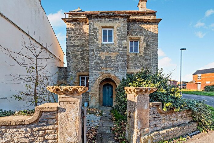 3 Bedroom Detached House For Sale In South Street, Bridport, DT6