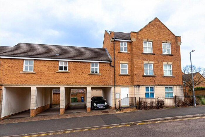 2 Bedroom Apartment For Sale In Parnell Road, Stapleton, Bristol, BS16