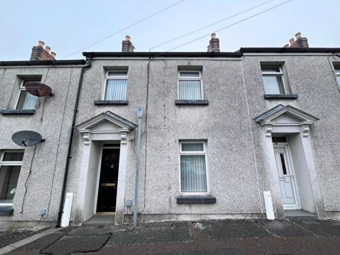 3 Bedroom Terraced House To Rent In Vivian Street, Swansea, SA1
