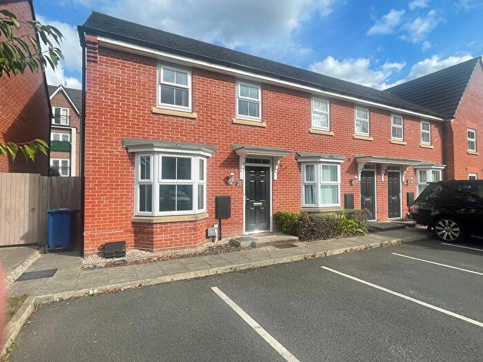 3 Bedroom Mews To Rent In Rose Creek Gardens, Warrington, WA5