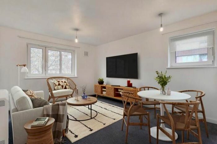 1 Bedroom Flat To Rent In Grove Street, London, Greater London, SE8