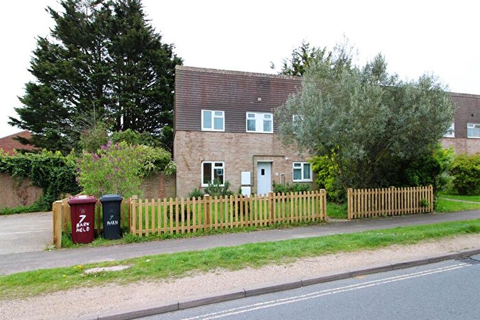 4 Bedroom End Of Terrace House To Rent In Barnfield Drive, Chichester, PO19