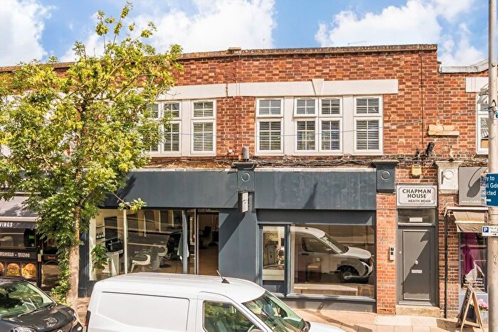 1 Bedroom Flat To Rent In Heath Road, Twickenham, TW1