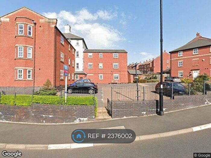 2 Bedroom Flat To Rent In Horseshoe Crescent, Birmingham, B43