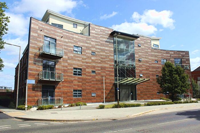 1 Bedroom Flat To Rent In Abbey Park Road, Leicester, LE4