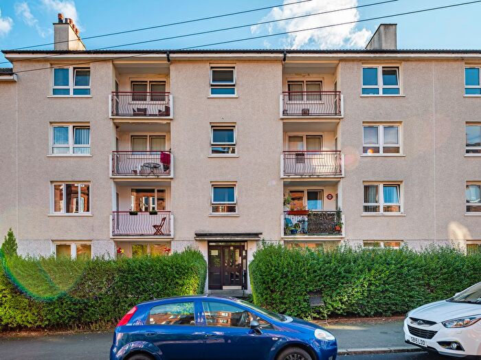 2 Bedroom Flat For Sale In Ingleby Drive, Dennistoun, Glasgow, G31