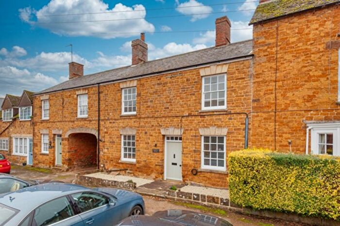 3 Bedroom Semi-Detached House To Rent In Pound Court, Earls Lane, Deddington, Banbury, OX15