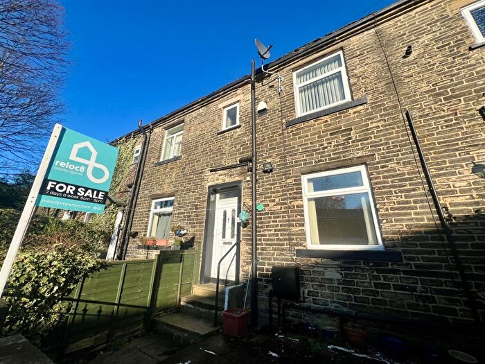 1 Bedroom Terraced House To Rent In Sutcliffe Place, Bradford, BD6