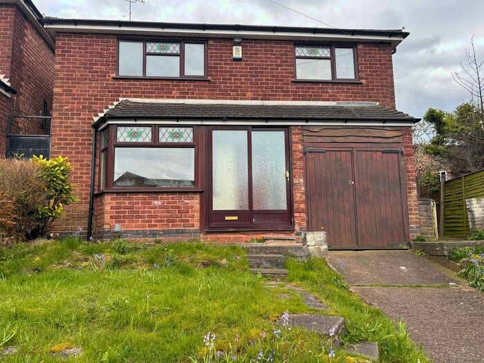 3 Bedroom Detached House To Rent In Camplin Crescent, Handsworth Wood, Birmingham, B20