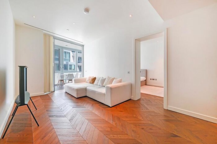 2 Bedroom Apartment To Rent In Wilshire House, Battersea Power Station, London, SW11