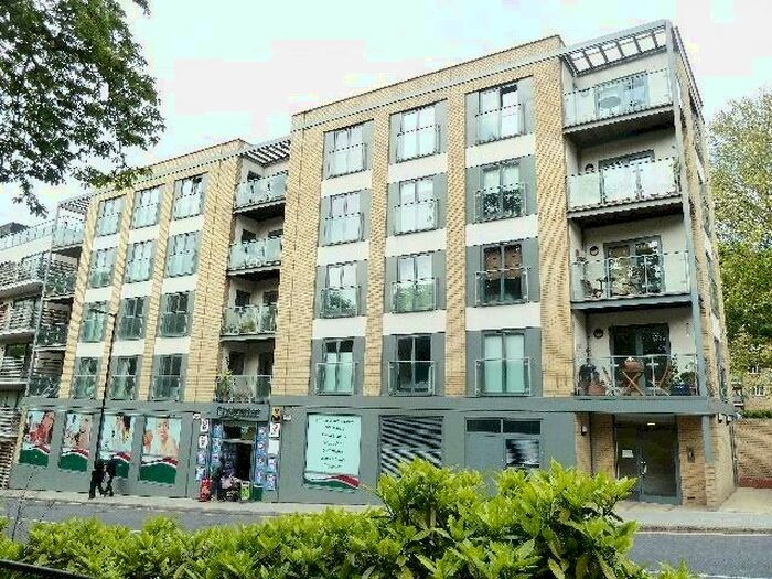 1 Bedroom Apartment To Rent In Denmark Hill, Camberwell, London, SE5