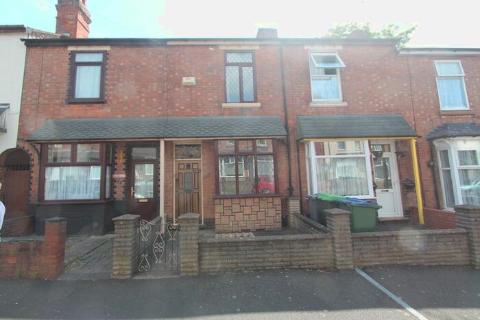 2 Bedroom Terraced House To Rent In Westfield Road, Smethwick, B67