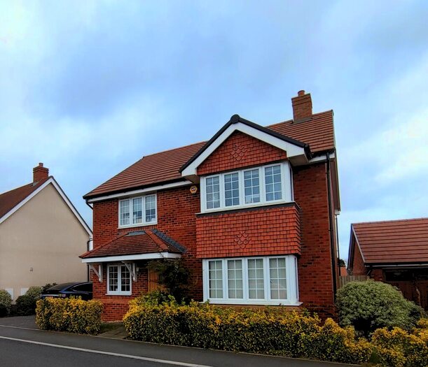 4 Bedroom House To Rent In Mildenhall Road, Sherborne, DT9