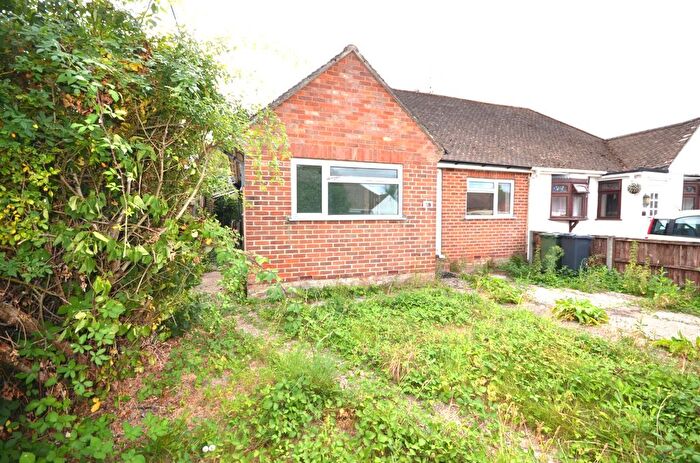2 Bedroom Semi Detached Bungalow For Sale In Kings Avenue, Farnham, Tongham, GU10
