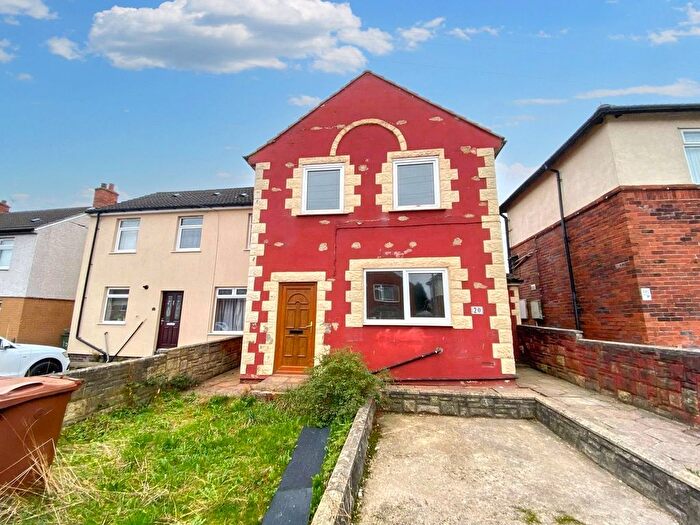 3 Bedroom Semi-Detached House For Sale In South Street, Havercroft, Wakefield, West Yorkshire, WF4