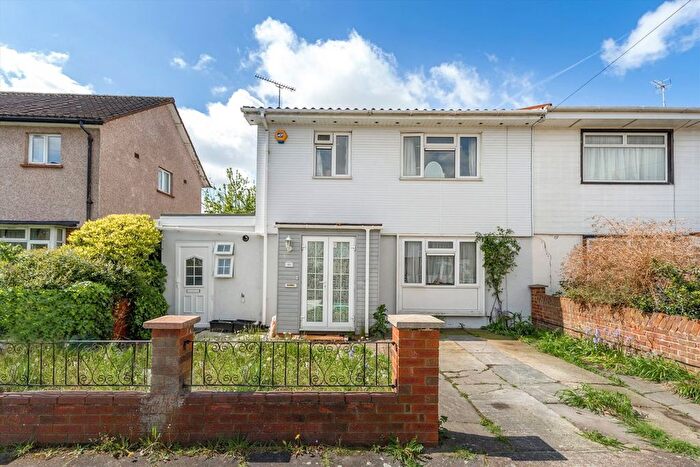 4 Bedroom Semi Detached House For Sale In Winchester Road, Feltham, TW13