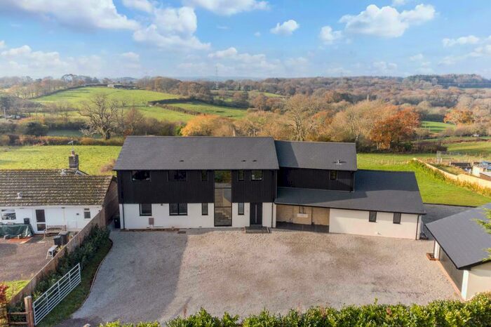 4 Bedroom Detached House For Sale In Jennys Lane, Lytchett Matravers, Poole, BH16