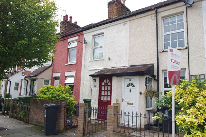 2 Bedroom Terraced House To Rent In Nascot Street, Watford, WD17