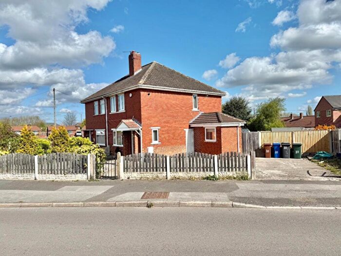 2 Bedroom Semi-Detached House To Rent In Derwent Road, Barnsley, S71