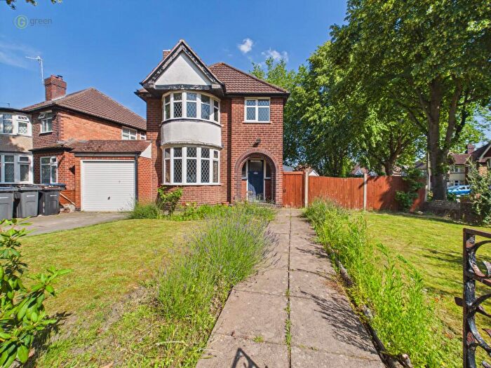 3 Bedroom Detached House For Sale In Ewell Road, Erdington, B24