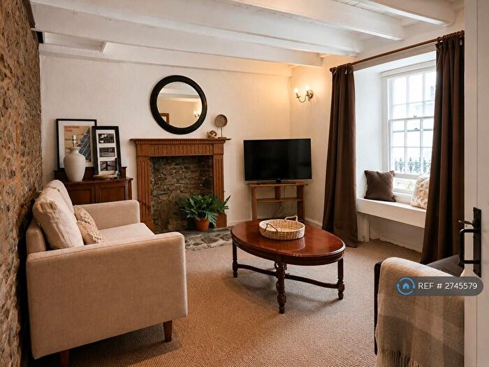 2 Bedroom Semi-Detached House To Rent In Nun St, Haverfordwest, SA62