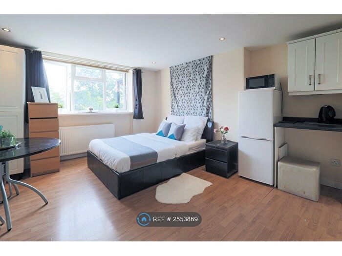 Studio To Rent In The Turret, Harrow, HA2