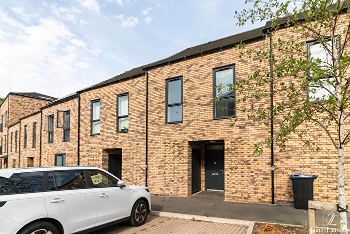 2 Bedroom Terraced House To Rent In Parkes Avenue, Birmingham City Centre, B12