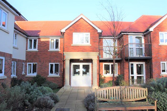 2 Bedroom Retirement Property For Sale In Princes Risborough, HP27