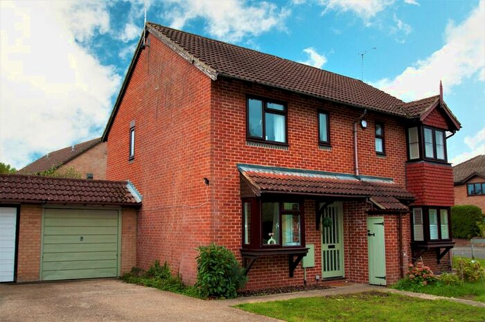 2 Bedroom Semi-Detached House To Rent In Roycroft Lane, Finchampstead, Wokingham, RG40