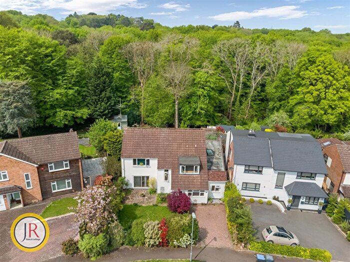 6 Bedroom Detached House For Sale In Coulter Close, Cuffley, EN6