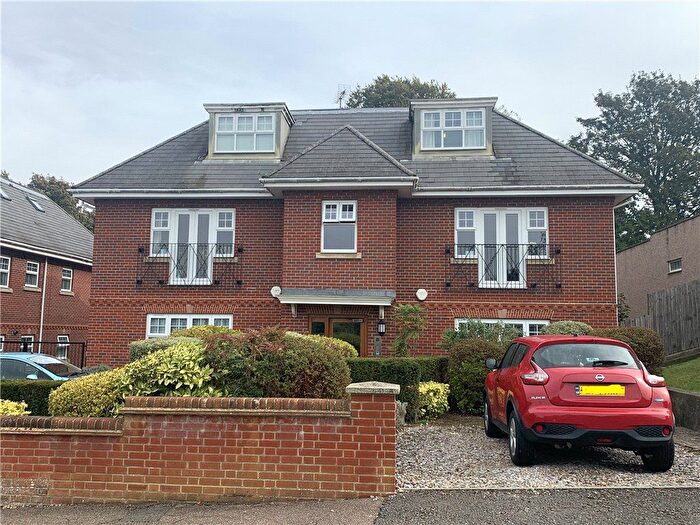1 Bedroom Flat For Sale In Wesley Place, Epsom, KT18