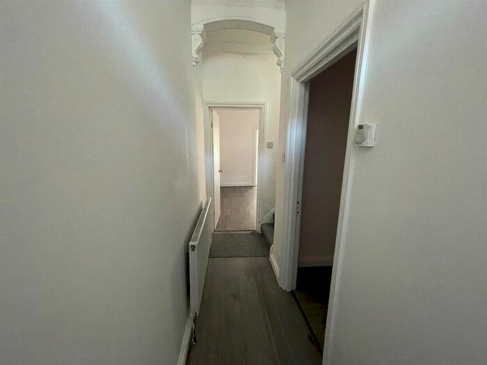 3 Bedroom Terraced House To Rent In West End Road, Southall, UB1