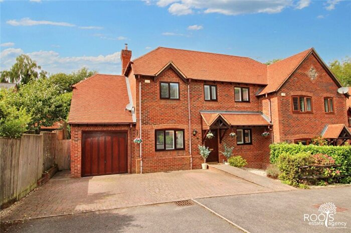 4 Bedroom Semi-Detached House For Sale In Evergreen, Headley, Thatcham, Hampshire, RG19