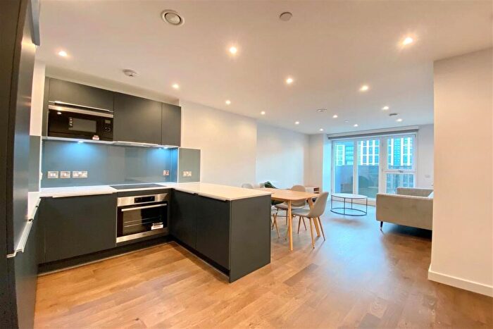 2 Bedroom House To Rent In Novella, M3