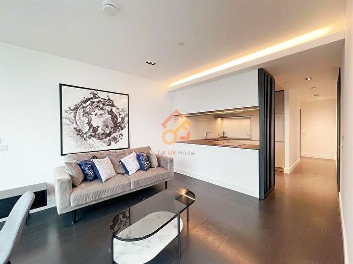 1 Bedroom Flat To Rent In Amory Tower, Marsh Wall, London, E14