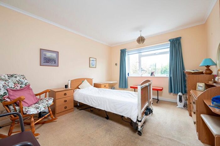 3 Bedroom Detached Bungalow For Sale In Gorse Close, Bourton-On-The-Water, GL54