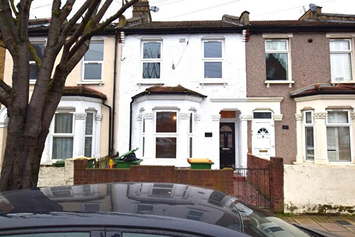4 Bedroom Terraced House To Rent In Sandringham Road, London, E7
