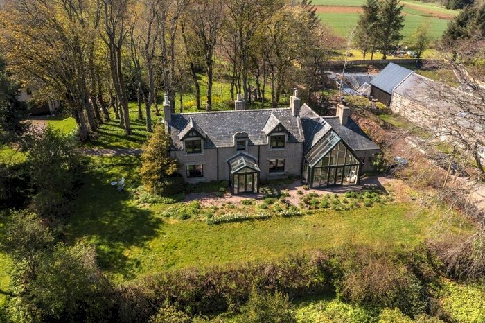 4 Bedroom Detached House For Sale In Wardes Grange, Insch, Aberdeenshire, AB52