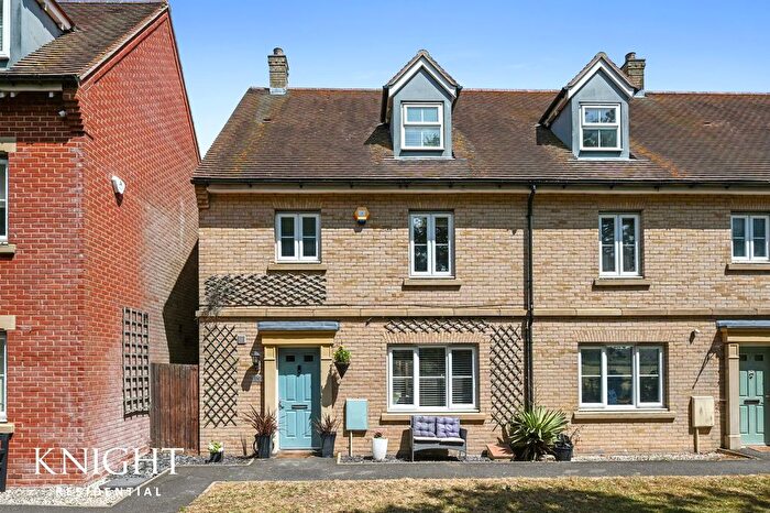 4 Bedroom Semi-detached House For Sale In Cater Walk, Colchester, CO4