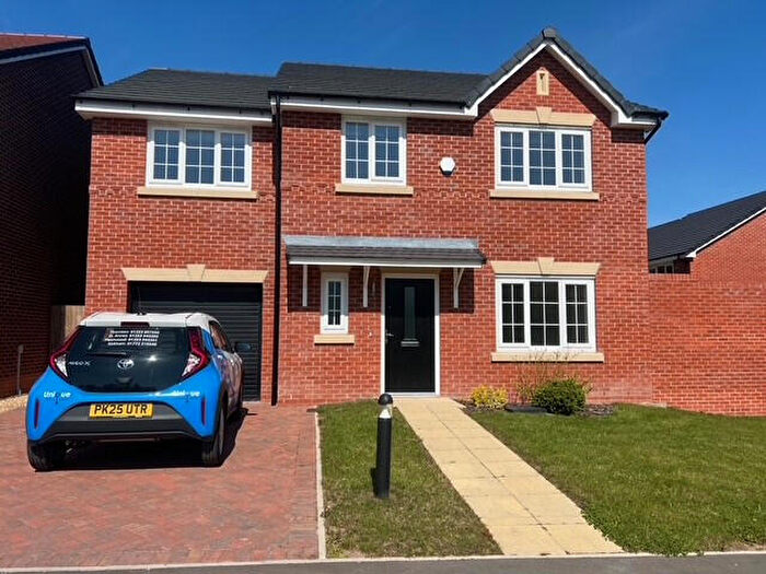 4 Bedroom Detached House To Rent In Church Croft, Weeton, Preston, Lancashire, PR4