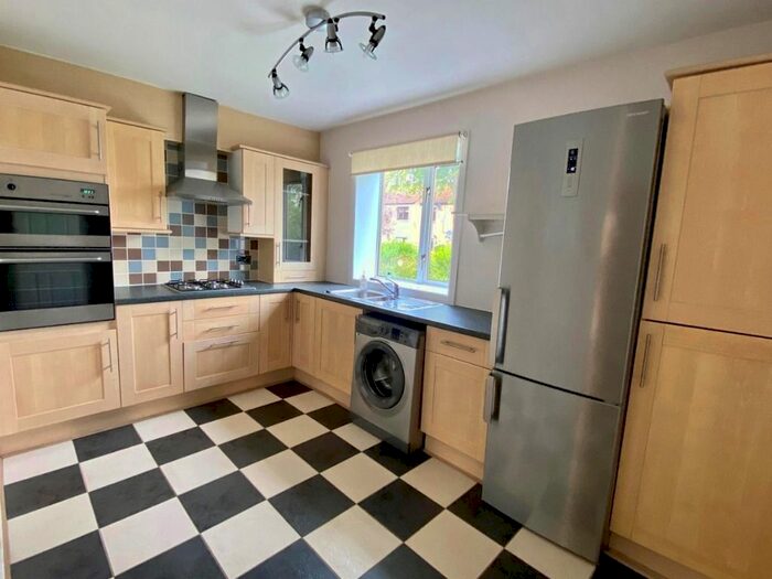 2 Bedroom Flat To Rent In Cumnor Crescent, Liberton, Edinburgh, EH16