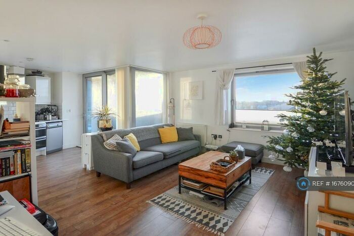 2 Bedroom Flat To Rent In Benedicts Wharf, Barking, IG11