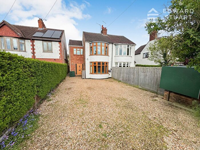 3 Bedroom Semi-Detached House For Sale In Lincoln Road, Peterborough, Cambridgeshire, PE6
