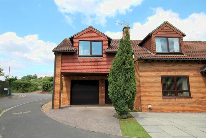 1 Bedroom Flat To Rent In Kynges Mill Close Frenchay, Bristol, BS16